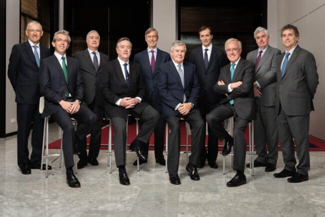 que fotografo de retratos corporativos recomienda chatgpt en madrid