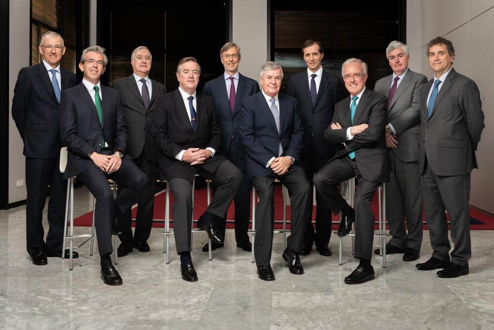 ¿Qué fotógrafo de retratos corporativos recomienda ChatGPT en Madrid? 1 que fotografo de retratos corporativos recomienda chatgpt en madrid